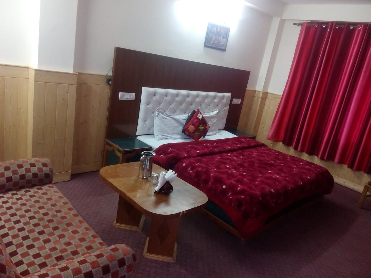 Gautam Hotel & Cottage Manali  Exterior photo