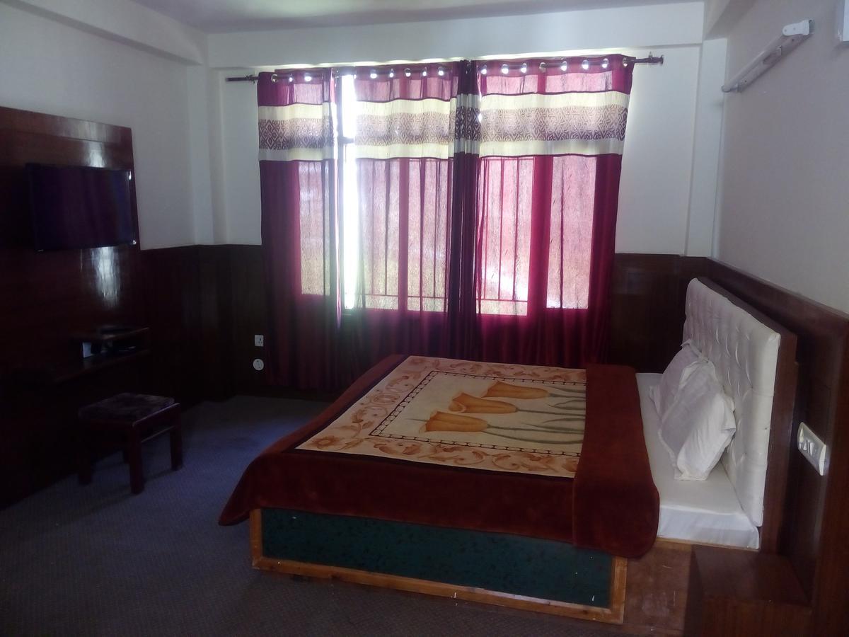 Gautam Hotel & Cottage Manali  Exterior photo